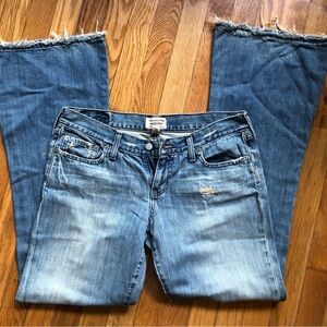 Abercrombie & Fitch Low Rise Distressed Jeans | 10L Long